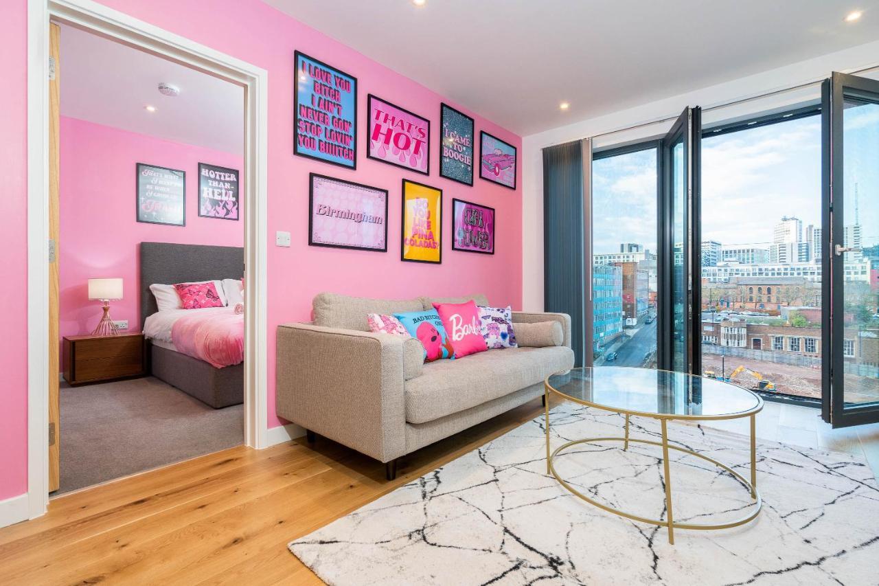 Maevela Apartments ☆ Pink Luxury Apartment With Balcony - Birmingham City Centre - 5 Min Walk From Bullring, Cube, Mailbox, New Street Station - Free Netflix & Wifi Extérieur photo